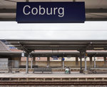 Bahnhofsschild von Coburg, am 20.3.2016.