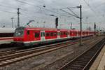 S1 von Essen-Steele Ost erreicht am 18.8.2017 den Dortmunder Hauptbahnhof.