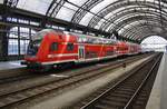 S1 von Meißen Triebischtal nach Bad Schandau fährt am 27.5.2017 aus dem Dresdener Hauptbahnhof aus.