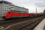 189 017-7 DB als leerer Autotransportzug durchfährt Dresden Hbf in südostlicher Richtung.