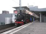 38 2267 als Sonderzug von Bochum Dahlhausen zum Weihnachtsmarkt nach Aachen in Essen Hbf 27.11.10