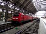 146 240-7 steht am 24.08.13 in Frankfurt am Main Hbf 