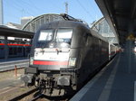 MRCE/Dispolok ES 64 U2-028 (182 528) am 17.08.16 in Frankfurt am Main Hbf mit IC nach Bebra