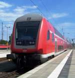 Aus dem Frankfurter Bahnhof fhrt der RE1 (RE 38019), kommend aus Magdeburg Buckau, nach Eisenhttenstadt aus.