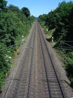 Doppelgleisige Gterzugumgehung des Freiburger Hauptbahnhofes,mittlerweile durch die Stadterweiterung direkt durch bewohntes Gebiet fhrend,21.06.2008