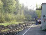 Nicht Freiburg Hbf sondern Freiburg Wiehre, gaaaaanz hinten fhrt ein Bauzug in das  falsche Gleis  Richtung FR Hbf um zu arbeiten.