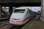 Ausfahrt von 401 016-1  Pforzheim  als ICE 279 (Berlin-Ostbahnhof - Basel SBB) am 14.12.2013 in Freiburg (Brsg) Hbf.