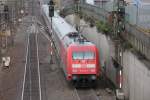 101 133 schiebt einen IC aus Fulda.09.11.2012.