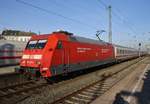 101 019-8 erreicht am 28.1.2017 mit dem IC2378 von Frankfurt(Main) Hauptbahnhof den Bahnhof Hamburg-Altona.