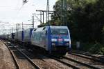 Durchfahrt von 152 138-4  Albatros Express  am 13.08.2014 mit einem KLV gen Hafen in Hamburg Harburg.