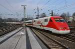 401 512-9  Memmingen  erreicht am 10.2.2018 als ICE707 von Hamburg-Altona nach München Hauptbahnhof in den Hamburger Hauptbahnhof.