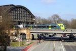 Ein Nordbahn-Triebzug verlässt den kleinen aber feinen Bahnhof Hamburg-Dammtor in Richtung Süden.