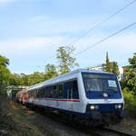 Eine TRI-Garnitur kurz vor der Ankunft am Bahnhof in Hattingen. (Mai 2020)