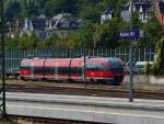 Bahnhofsschild Koblenz Hbf, im Hintergrund steht der 643 045 abgestellt.22.8.2015
