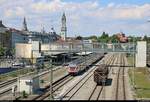 Blick von der Fußgängerbrücke zum LAGO auf den Bahnhof Konstanz.