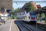 KONSTANZ (Landkreis Konstanz), 03.09.2008, 526 657-2 der SBB GmbH (Tochter der Schweizerischen Bundesbahnen) wartet als Seehas im Bahnhof Konstanz auf die Abfahrt nach Engen; Seehas ist dabei die