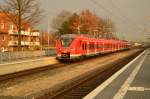 1440 811-6 bringt hier einen S8/S5Zug nach Mänchengladbach Hbf in den Bhf Korschenbroich.