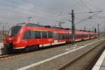 442 709-2 und 442 006-3 machen sich am 13.5.2017 als RE10 (RE18387) nach Cottbus im Leipziger Hauptbahnhof auf den Weg.