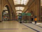 Eine Rolltreppe zu den Einkaufspromenaden am 22.08.2013 in Leipzig Hbf.