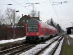 Typische S-Bahn in Leipzig, bestehend aus 143er+2-3Dostos, hier in Leipzig Markleeberg