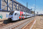 Die beiden SÜWEX-Triebzüge 429 116-7 und 429 111-8 werden am 20.4.2017 in Mannheim Hbf bereitgestellt.