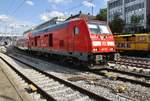 245 009 erreicht am 15.8.2017 mit der RB27046 von Mühldorf(Oberbay) nach München Hauptbahnhof den Hauptbahnhof der bayrischen Landeshauptstadt.