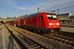 245 001 wartet am 14.8.2017 mit dem RE57518 von München Hauptbahnhof nach Füssen im Startbahnhof auf Abfahrt.