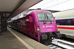 alex 183 005 (Alexa) steht mit dem Alex-RE nach Hof und Prag in München Hbf zur Abfahrt bereit. (26.02.2023)