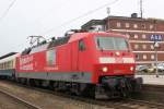 120 501-2 steht abfahrbereit in Osnabrck.