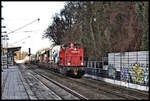 Haba 8 zieht hier den 700 m langen Roncalli Zirkuszug vom Hafen Osnabrück kommend am 5.1.2017 um 12.22 Uhr durch den Bahnhof Osnabrück Altstadt auf dem Weg zum HBF Osnabrück.