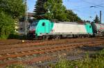 Seitenansicht der COBRA 2841 in Rheydt Hbf vom 6.8.2015