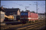 243101 setzt nach Ankunft mit einem Dosto aus Wittenberg am 30.12.1990 im Bahnhof Stendal um.