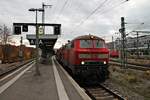 Nachschuss auf 218 434-9 und 218 326-7, welche am 06.11.2015 an den IC 2013 (Leipzig Hbf - Oberstdorf) rangieren, nachdem die 101 116-7 den Zug vom Startbahnhof in die Landeshauptstadt gebracht hatte.