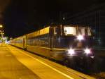 181 201 hat am 6.2.11 in Stuttgart Hbf den CNL 40418 in Richtung Paris Est bernommen.