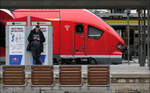 Eine kleine Impression - 

... vom Ulmer Hauptbahnhof.

21.02.2024 (4)