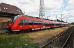 Hier 442 847-0 als S1 von Warnemünde nach Rostock Hbf., dieser Triebzug stand am 26.7.2015 in Warnemünde.