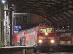 111 111 mit dem RE4881 nach Siegen in Aachen Hbf, 31.10.10