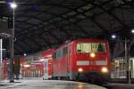 111 114 mit dem RE10139 nach Hamm bei der Bereitstellung in Aachen Hbf, 6.2.11