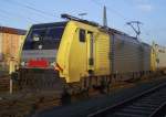 189 931 von Dispolok steht am 1. Mai 2012 mit einem Containerzug im Bahnhof Bamberg.
