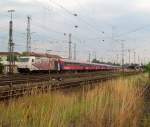 185 666-5 von Lokomotion verlässt am 26. Juli 2014 mit einem BTE Sonderzug nach Kornwestheim den Bahnhof Bamberg.