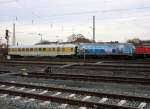 218 467-9  BayernTicket  steht am 16. Januar 2015 mit einem Messwagen im Bahnhof Bamberg.