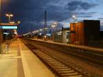 Menschenleerer Bahnhof Bergen/Rgen kurz vor 20:00 Uhr am 16.September 2013.