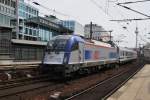 Hier 5 370 004 mit EC46  Berlin-Warszawa-Express  von Warszawa Wschodnia nach Berlin Hbf., bei der Durchfahrt am 28.6.2014 durch Berlin Friedrichstraße, in Richtung Berlin Hbf.