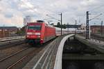 101 091-7 erreicht am 14.5.2017 mit dem IC1995 von Berlin Ostbahnhof nach Stuttgart Hauptbahnhof den Berliner Hauptbahnhof.