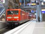 BR 112-186 mit einem RE in Richtung Cottbus am 24.01.2011 in Berlin HBF