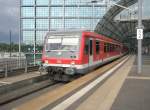 Hier 928 683 und 628 435 als RE5800 von Berlin Zoologischer Garten nach Szczecin Glowny, bei der Ausfahrt am 9.7.2011 aus Berlin Hbf.