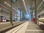 So ruhig war es auf dem Berliner Hauptbahnhof am 27.05.06 nach der groen Erffnungsparty.Gute Chancen zum Fotografieren :-) 