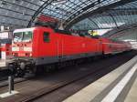 Hier 143 641-9 mit einer RB14 (RB18917) von Nauen nach Berlin Schönefeld Flughafen, dieser Zug stand am 28.2.2014 in Berlin Hbf.