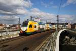 Hier 445 115-9  Eberswalde  als RE2 (RE79471) von Cottbus nach Wismar, bei der Einfahrt am 6.4.2015 in Berlin Hbf.