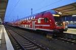 RE3 (RE3352) von Berlin Hauptbahnhof (tief) nach Schwedt(Oder) steht am 12.2.2017 in Berlin Lichtenberg. Zuglok war 112 116.